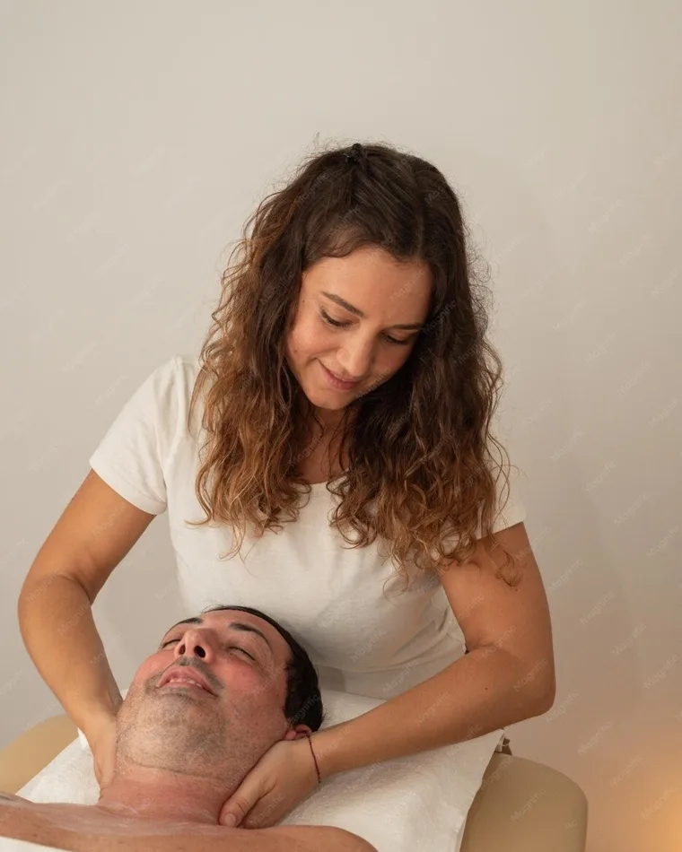 Head and Face Massage at Huma Karachi Massage